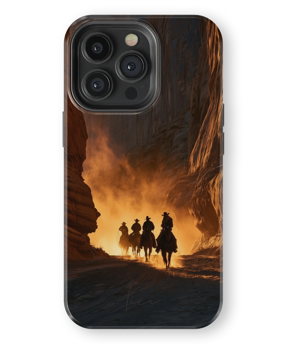 Золотий Каньйон - iPhone 13 Pro