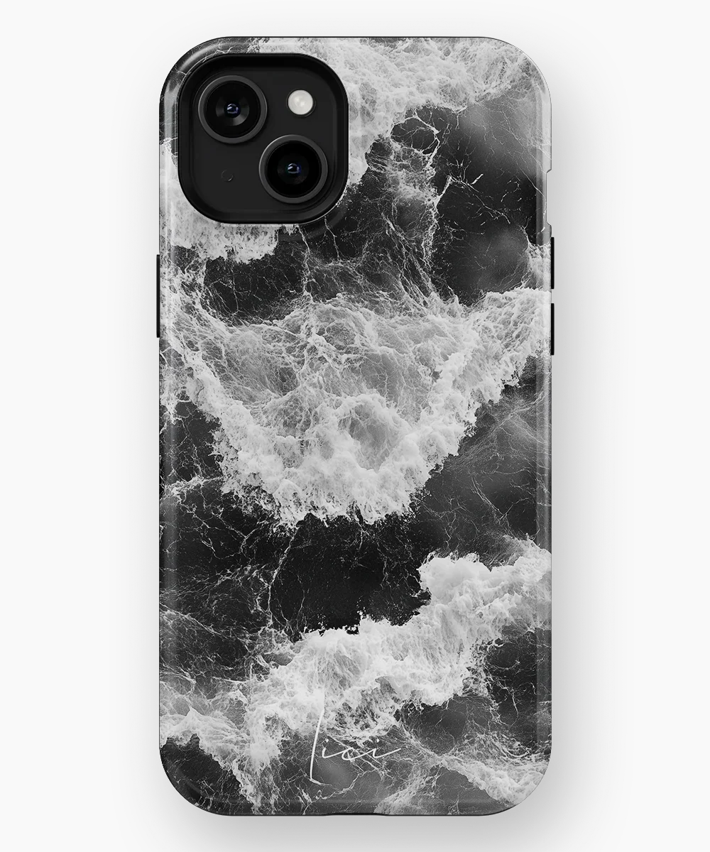 Schwarzer Sturm - iPhone 15 Plus