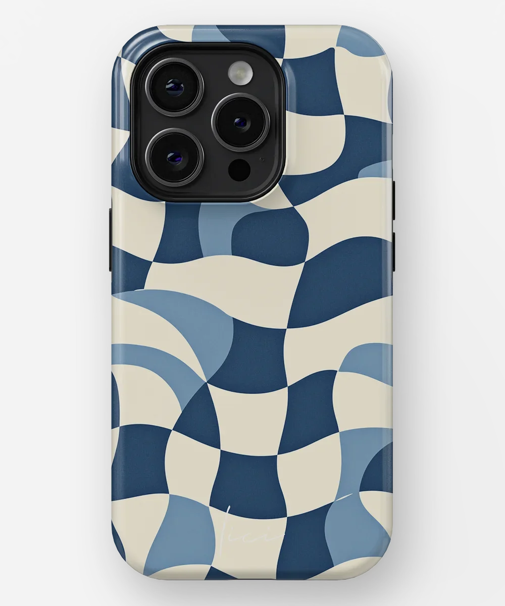 Хвилясті шахи - iPhone 15 Pro