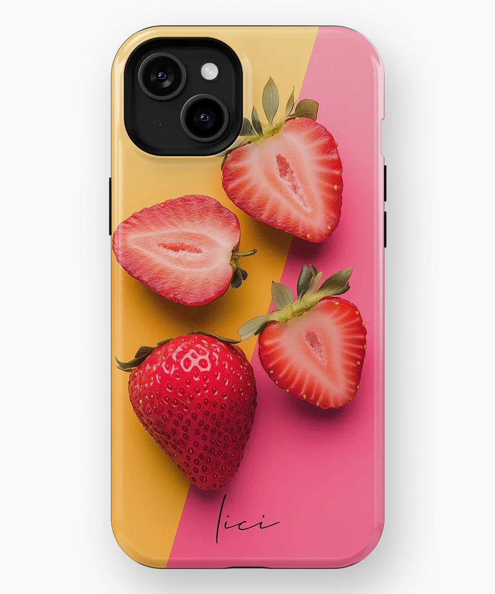 Strawberry Passion - iPhone 15 Plus