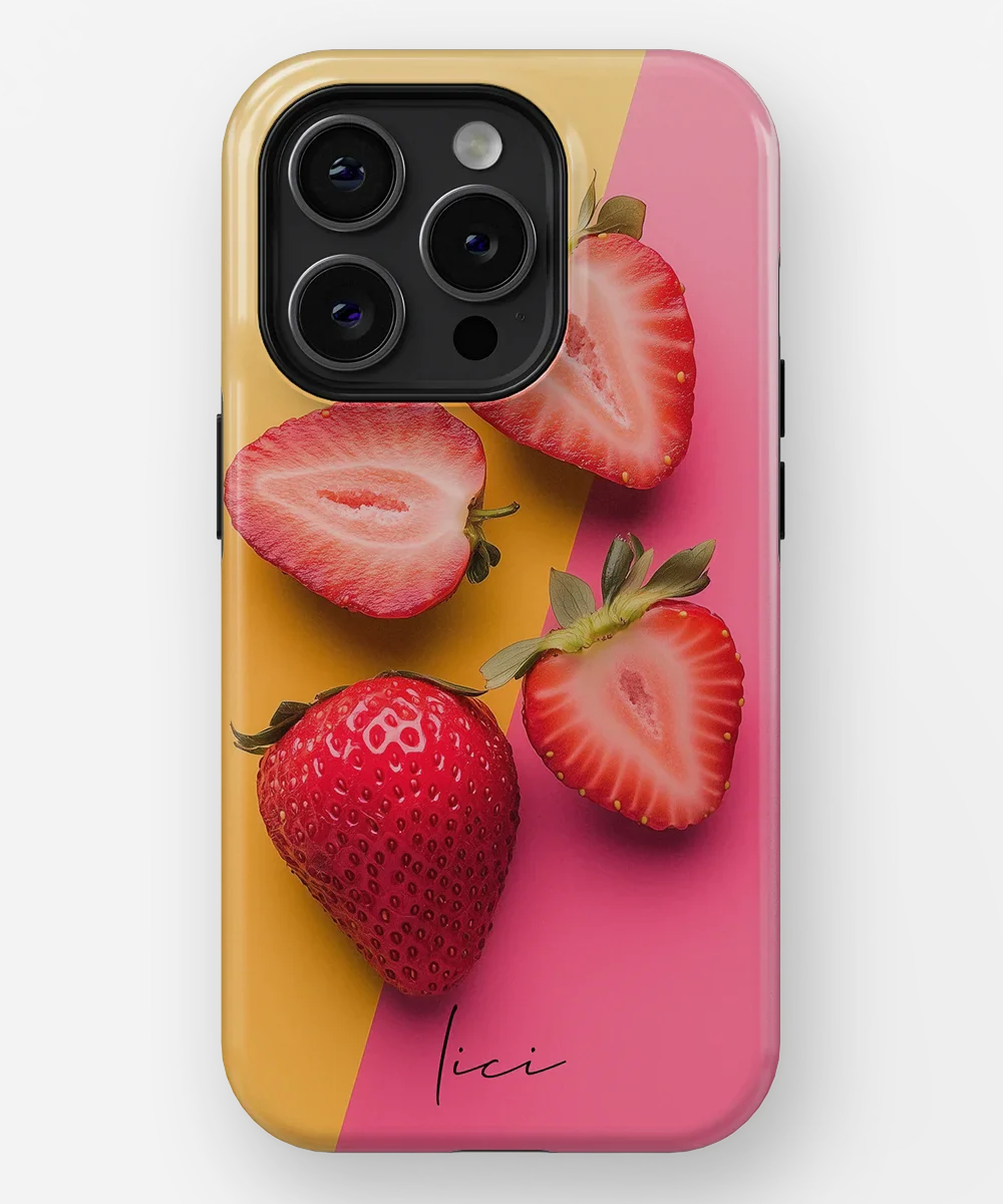 Strawberry Passion - iPhone 15 Pro