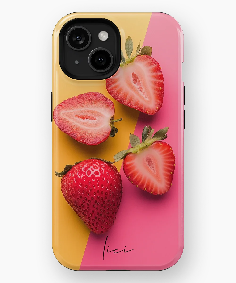 Strawberry Passion - iPhone 15