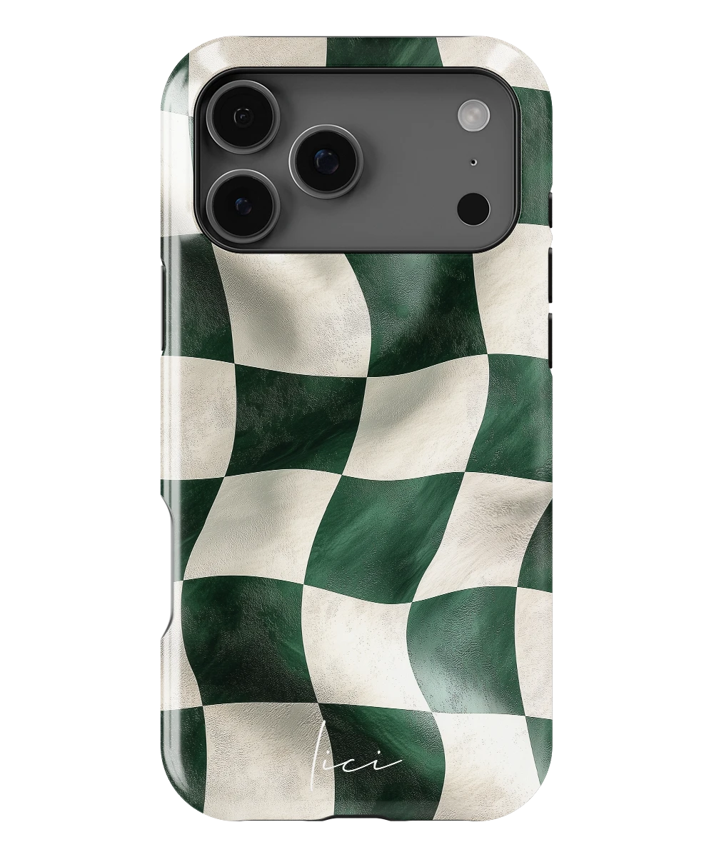 Green Chessboard - iPhone 17 Pro Max